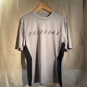 Y2K Nike Grey Athletic Breathable Tee L